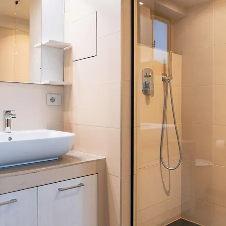 Triplex A - 10 Pers, Cheminee, A 50m Des Pistes - Fr-1-637-83 Dağ evi Val Thorens