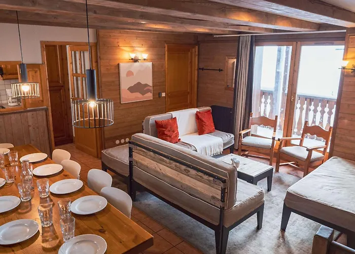 Triplex A - 10 Pers, Cheminee, A 50m Des Pistes - Fr-1-637-83 Chalet